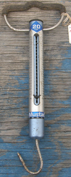 Mustad 20 lb Fishing Scale Hanging Weight Scale Horse Feed