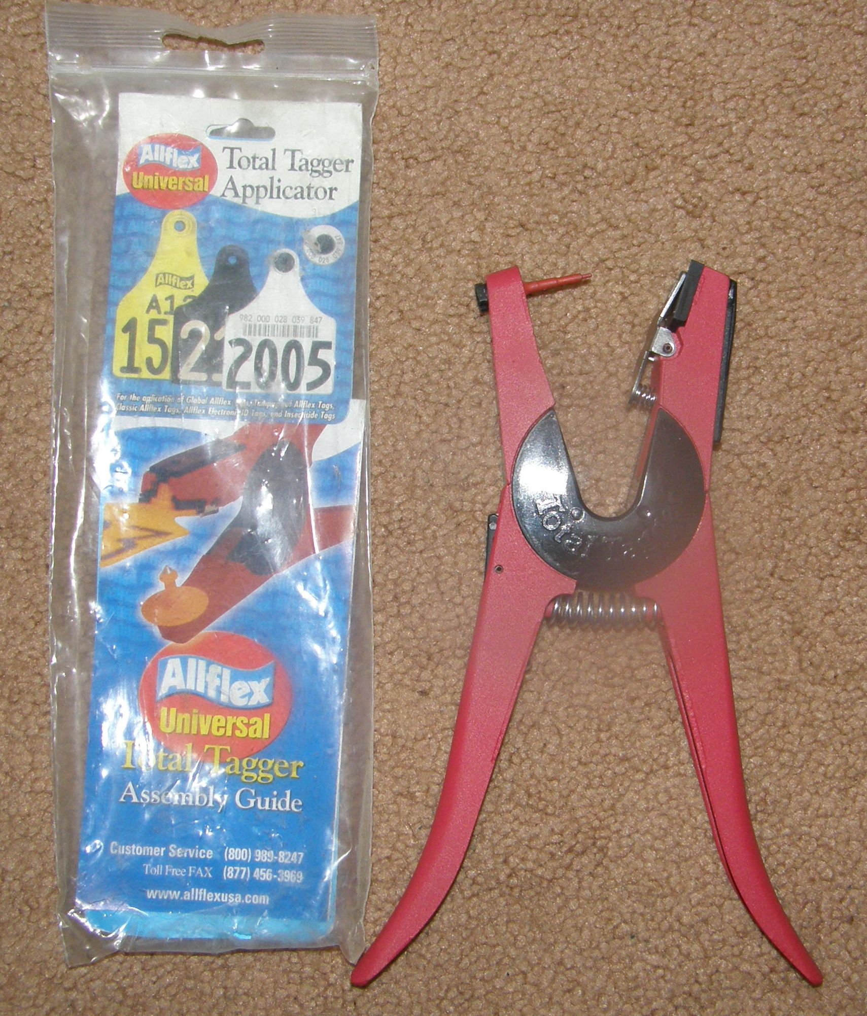 Allflex Universal Total Tagger Applicator Animal Ear Tagger Gun Cow Sheep Goat