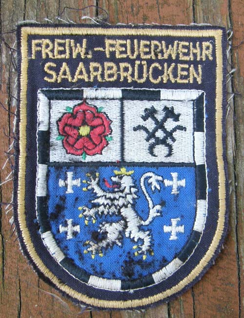 Vintage Freiw. -Feuerwehr Saarbr&uuml;cken German Volunteer Fire Dept Patch Sew On Shoulder Patch