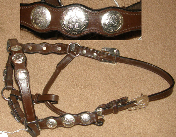 Tahoe Tack Silverado Round Concho Scalloped Leather Western Show Halter Western Stock Halter Silver Show Halter Silver Trim Dark Oil Cob/Yearling Horse