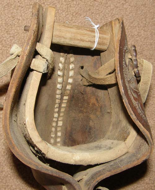 Vintage Tooled Leather Hooded Childs Western Stirrups Single Wooden Western Stirrup with Laced & Tooled Tapadero Brown Monkey Nose Monkey Face Tapaderos